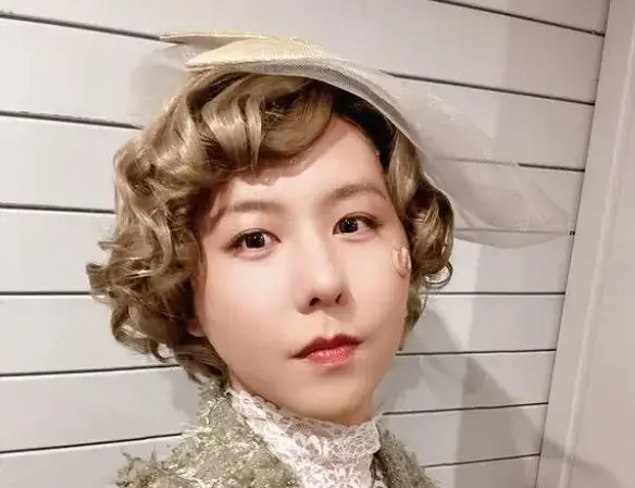 藤澤涼架の性別は男性だがオネエ疑惑の理由と最新プロフィール